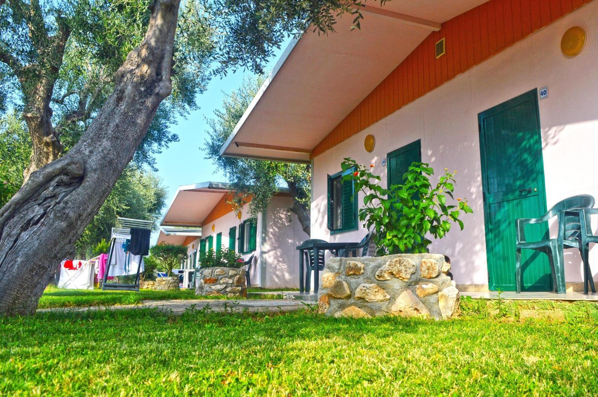 Villaggio Uliveto Rodi Garganico Exterior foto